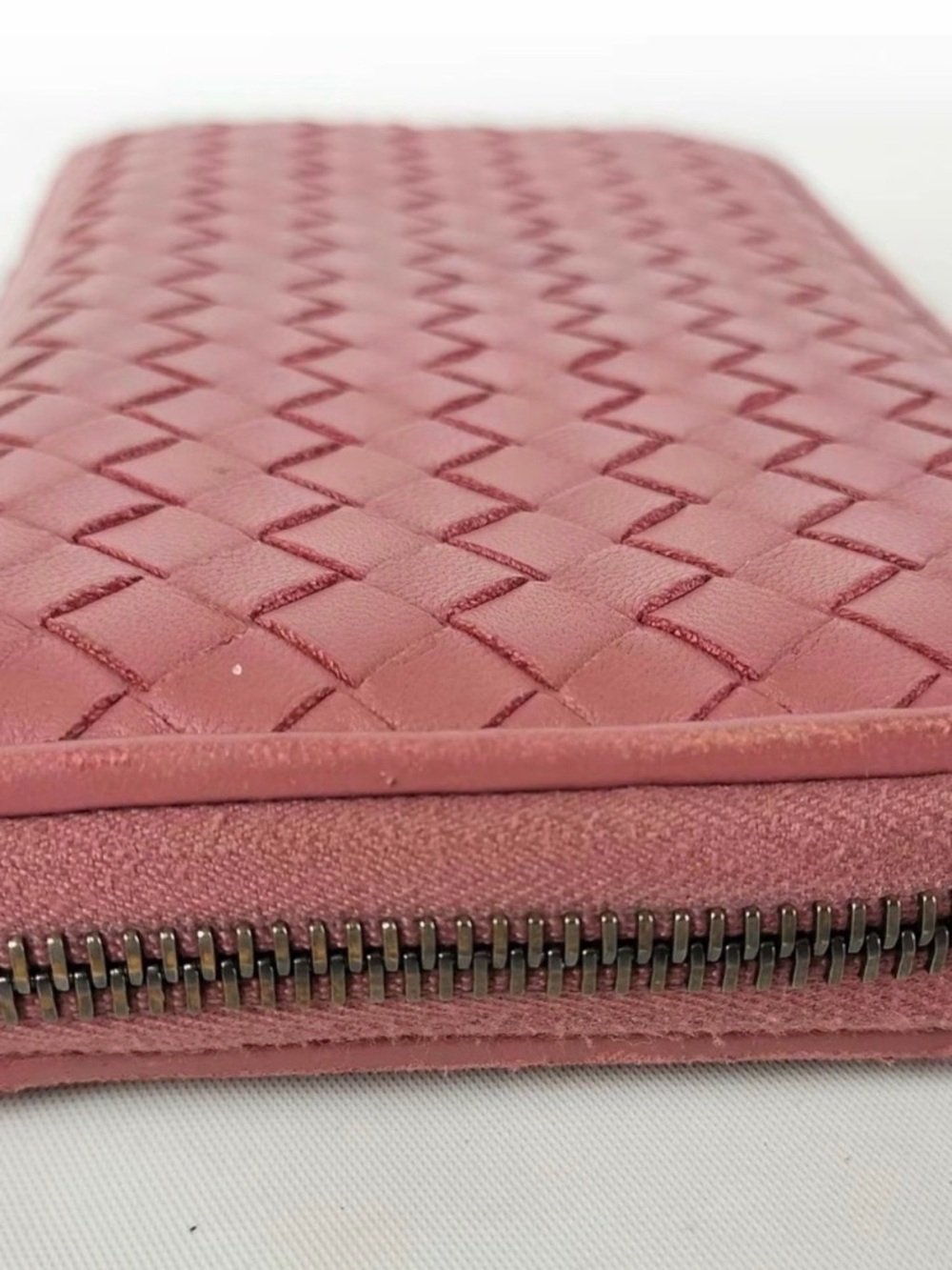 Bottega Veneta Pink Intrecciato Zip Wallet - Picture 3 of 9